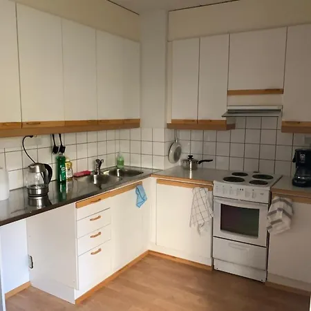 酒店 Spacious Family Apt By Metro, Beach, Shopping Centre, Golf, Parks