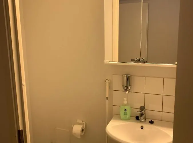 Spacious Family Apt By Metro, Beach, Shopping Centre, Golf, Parks *